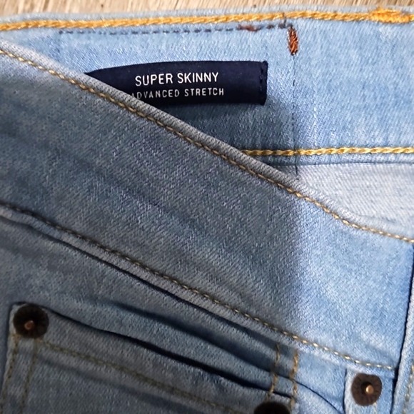 Hollister Jeans - Picture 5 of 7